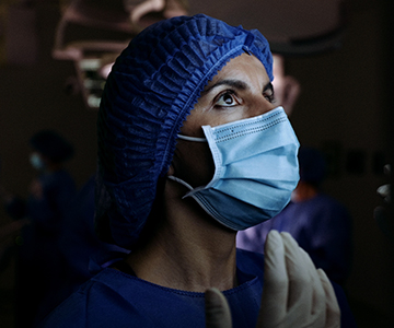 Surgeon prepping for surgery