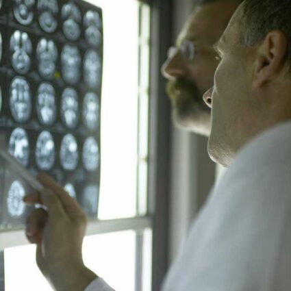 doctors reading xray
